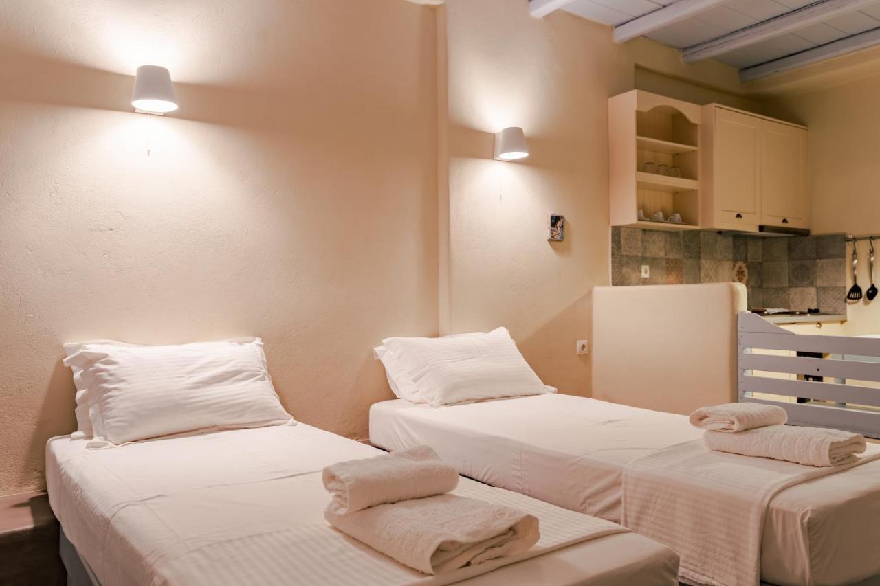 Aparthotel Makares à Donoussa Extérieur photo