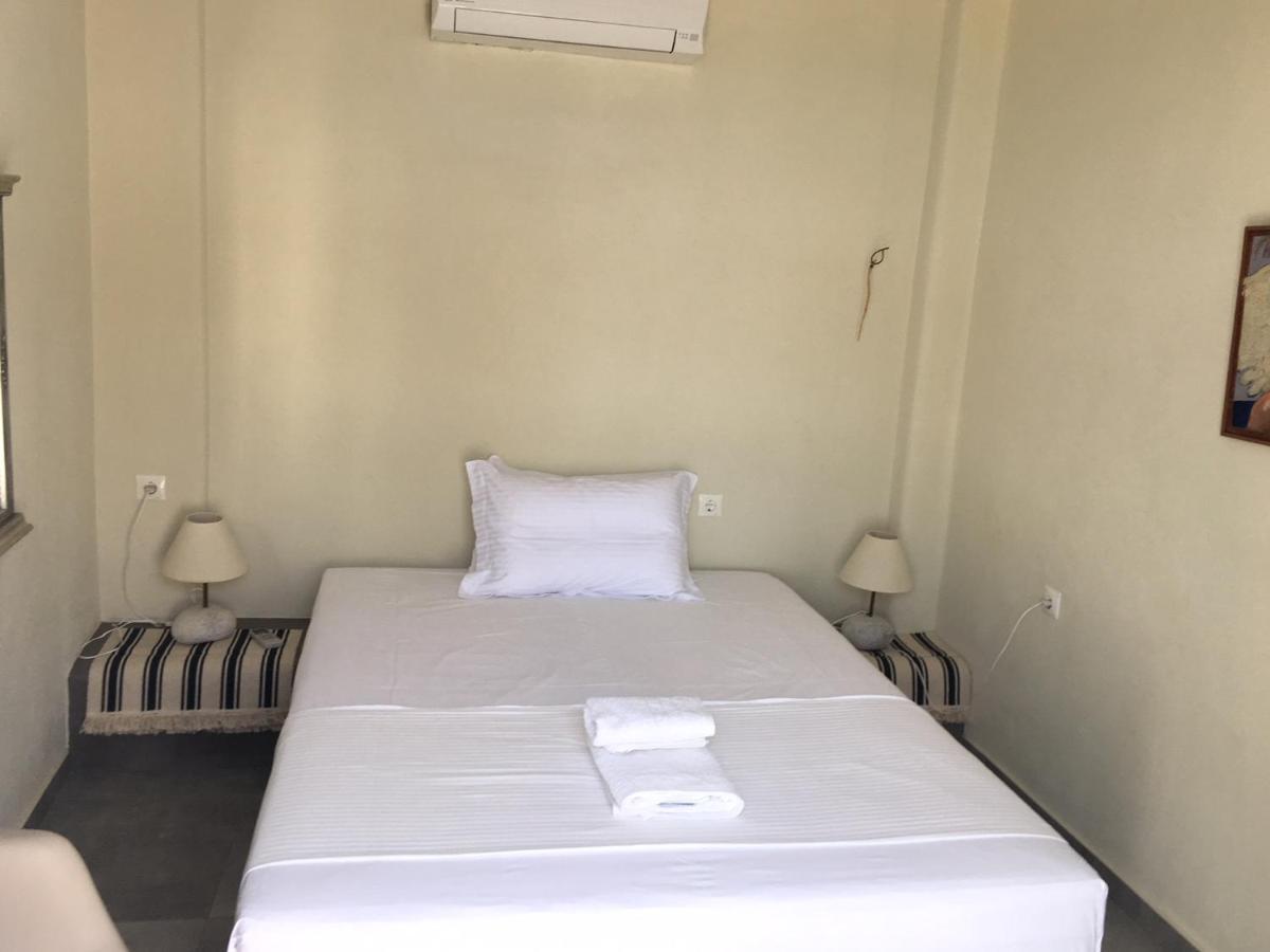 Aparthotel Makares à Donoussa Extérieur photo